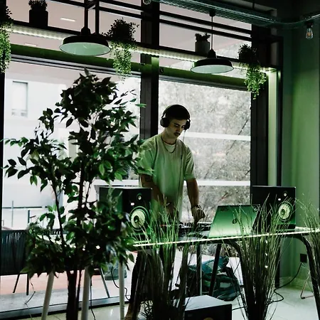 Whoo Bacalan - 호스텔 *