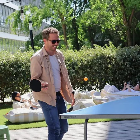 Whoo Bacalan - ホステル *