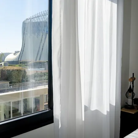 Slo Hostel *