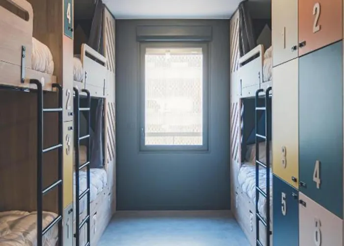 Hostel Slo