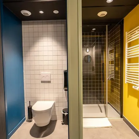 Whoo Bacalan - * Bordeaux