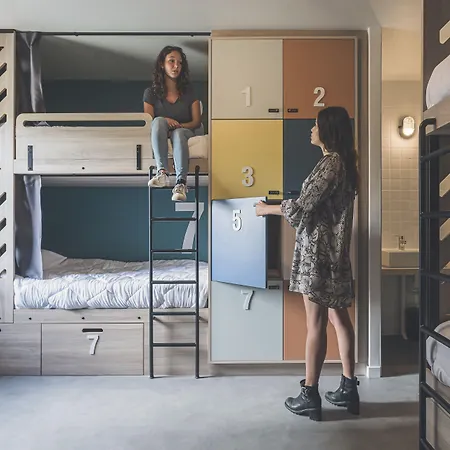 Whoo Bacalan - Hostel *