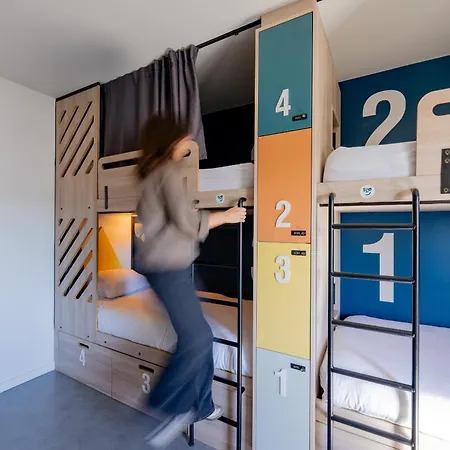 Hostel Slo